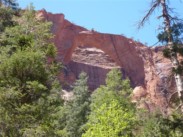 Kolob Arch Zoom